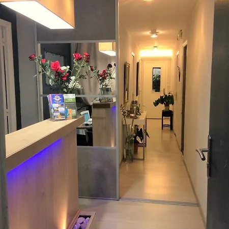 勒莫奈酒店 酒店 2*