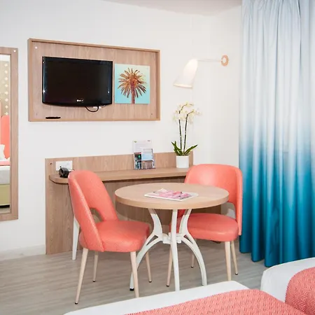 Residhome Promenade Апарт-отель 3*