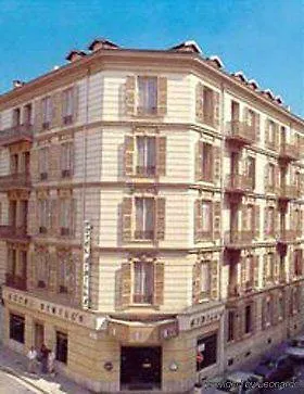Residences Azur Campus 3 3* Nice