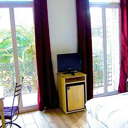 Aria 3*