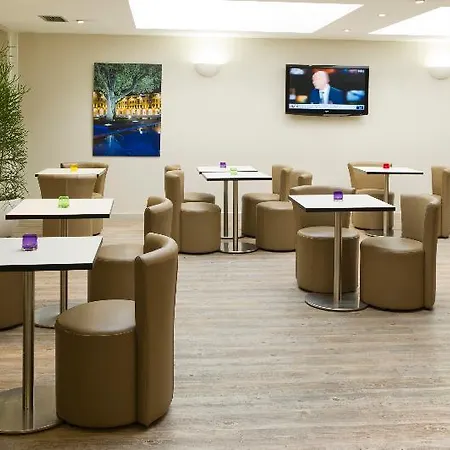 Ibis Styles Centre Port Hotell Nice