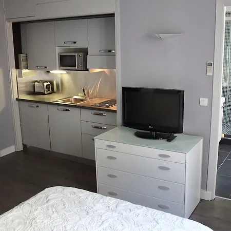 拉马丁住宿公寓式酒店 - 4* 尼斯