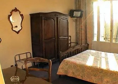 Albert 1er Hotell 3*