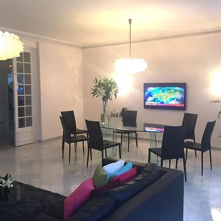公寓式酒店 拉马丁住宿公寓式酒店 - 4*