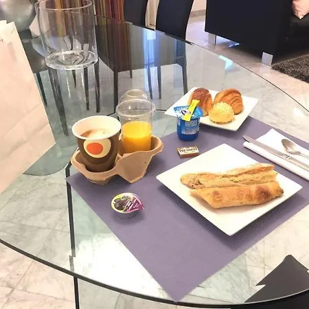 公寓式酒店 拉马丁住宿公寓式酒店 - 4*