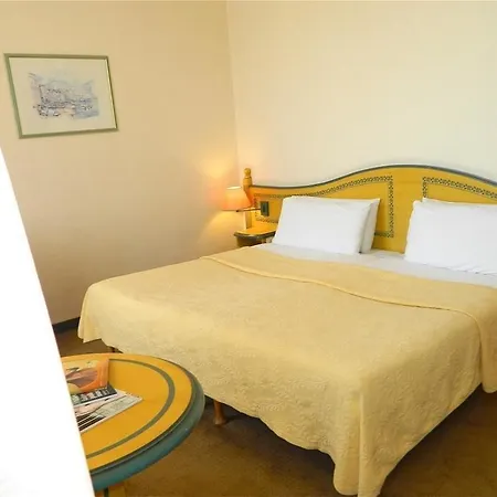 B4 Park 4* Nicea