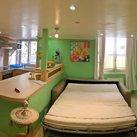 Apartment Duplex Port