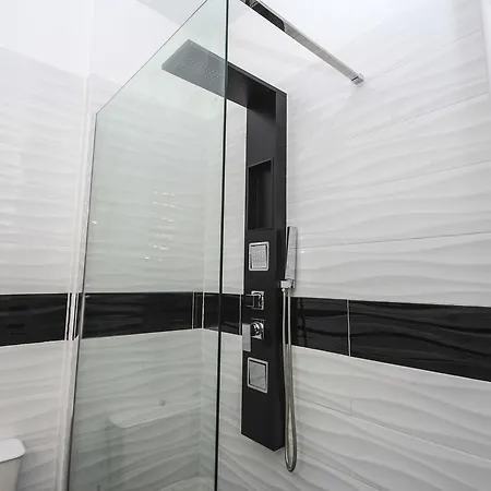Apartment Rue De France