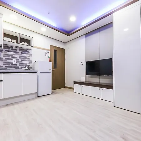 1820 Hotel apartamentowy 2*