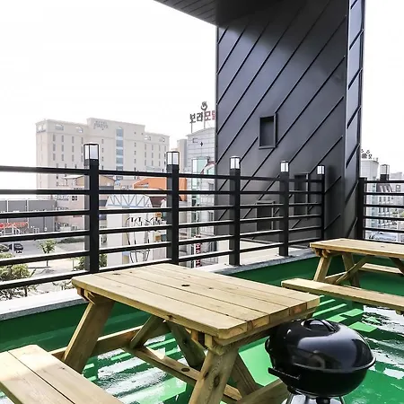 1820 Hotel apartamentowy 2*