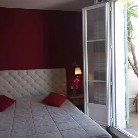 H33 Hotel