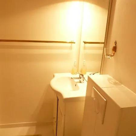 弗洛里尔一室公寓酒店 2* 尼斯