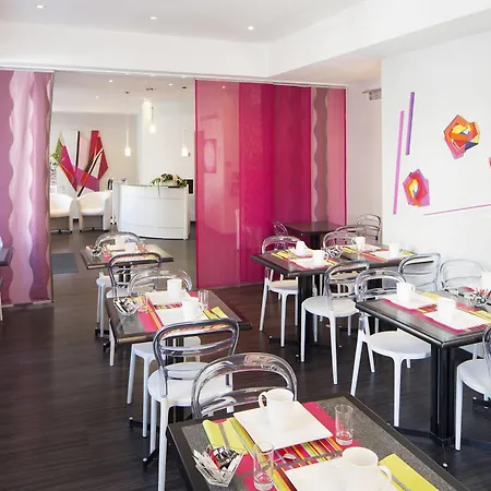 Hotel Relais Acropolis 3*