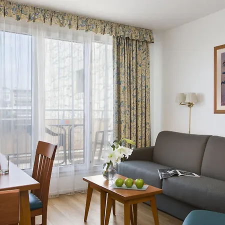 Апарт-отель Residhome Promenade 3*