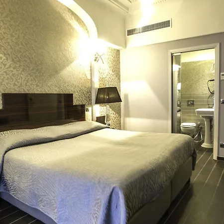 Le Meurice Отель 3*