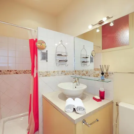 Mini Miro Five Stars House Apartament Nicea
