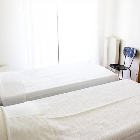 Apartment Escapade 8
