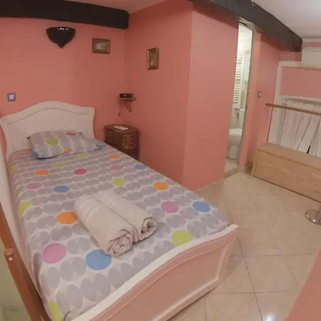Duplex Port Apartment *