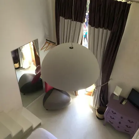With A Vue Bed & Breakfast