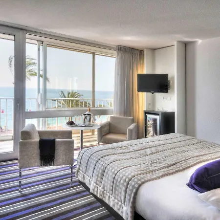 Mercure Promenade Des Hotel