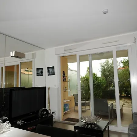 Emmanuelle Apartment *