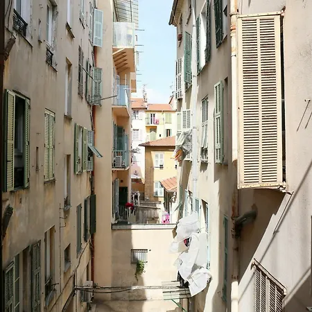 4 Personnes Quartier Du Port Nicea