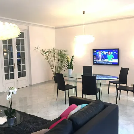 公寓式酒店 拉马丁住宿公寓式酒店 - 4*