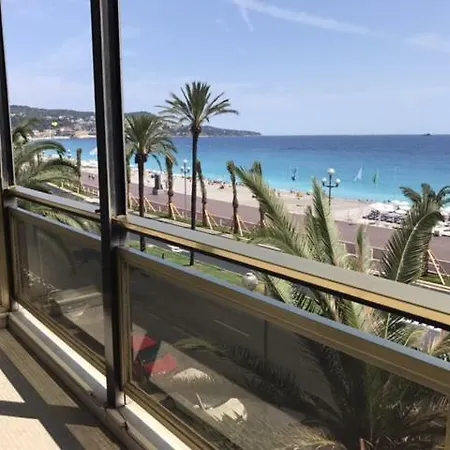 Tanagra Apartment