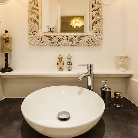 Center Nice,1 , 2 Balcons Appartement