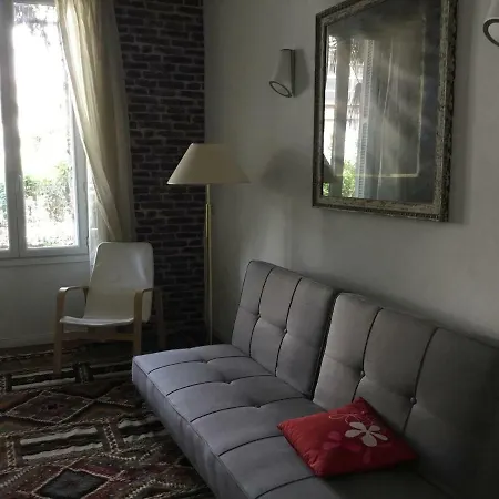 Mimosas Apartment *