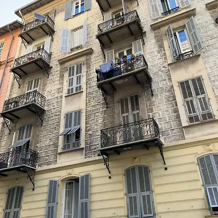 3 Rue Dante Apartment