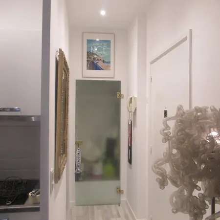 Le Ptit Niçois Sur Le Port Appartement *