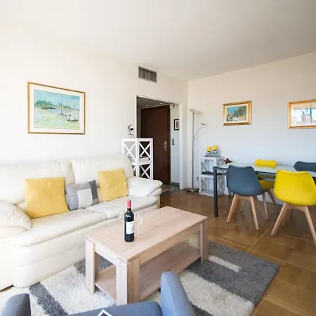 Appt A 150m De La Mer Nizza