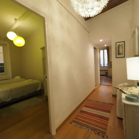 2 Bedroom Old Town Centre Nice