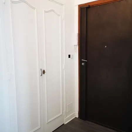 Centre Apartment *