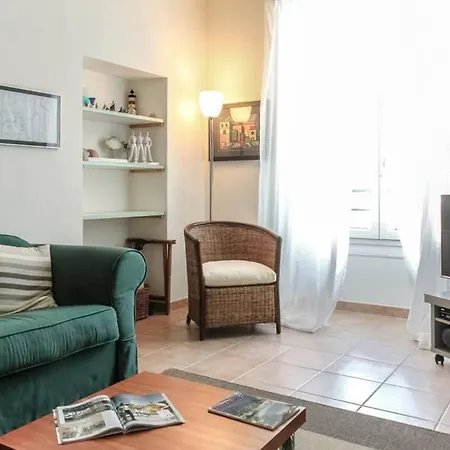 Center Apartment, Place Massena Nizza