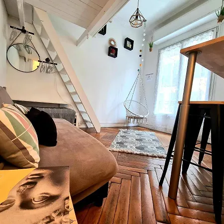 F1 Mezzanine Centre Nice, 1 à 4 Personnes, Quartier Libération Appartement
