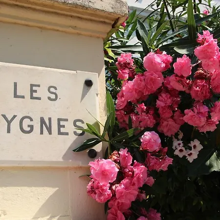 Hotel Les Cygnes 3*