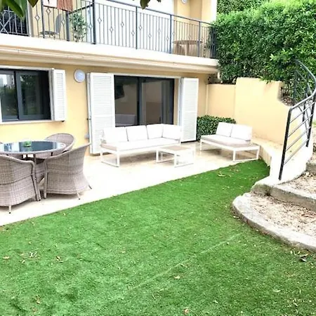 Les Volets Bleus Appartement *
