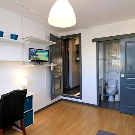 Sophies Homes And Promenade Des Apartment *