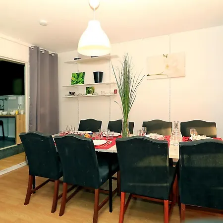 Sophies Homes And Promenade Des Apartment *