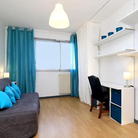 Sophies Homes And Promenade Des Apartment