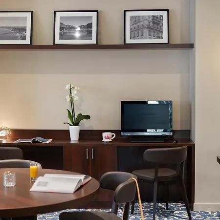 Hotel Locarno