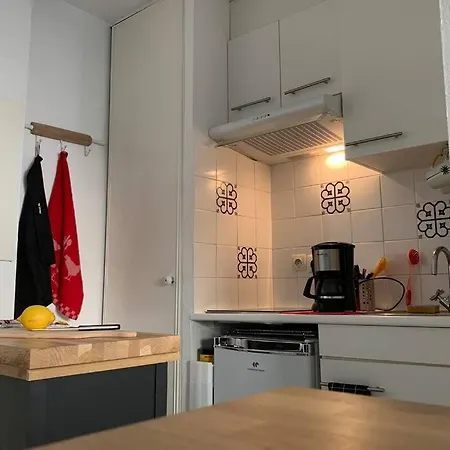 Bel A 100 Metres De La Apartment