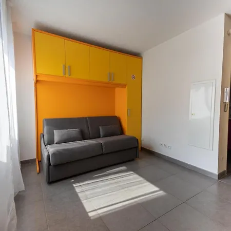 Le Campus Apartament *