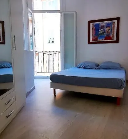 En Plein Coeur De 100% Unique Et Position Appartement Nice