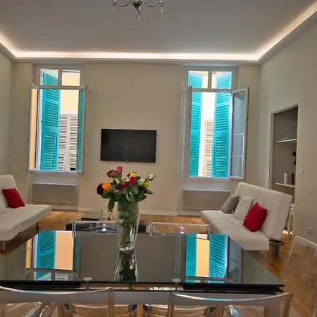 Apartment Old Town Luxury 3 Beds *