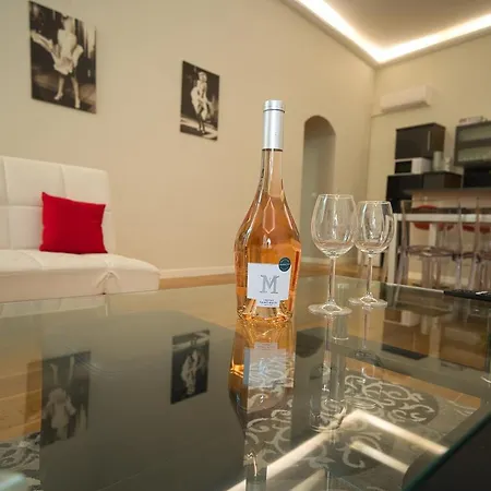 Apartment Old Town Luxury 3 Beds *