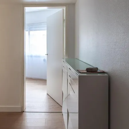 Appartamento Air-conditioned Furnished Ideal For Couples *
