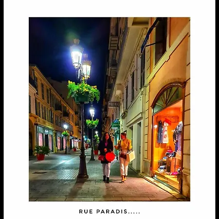 Hotel Le Petit Trianon Et Le Charme Des Nice